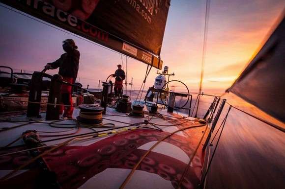 volvo-ocean-race-a-challenge-around-the-world-teams