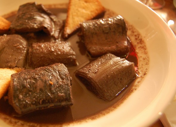 the-eel-causes-chaos-in-valencian-gastronomy