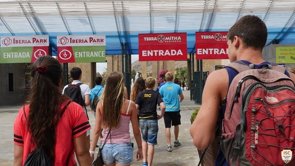 personal-improvement-learning-spanish-becoming-responsible-amongst-many-other-benefits-are-just-some-of-the-things-spanish-summer-camps-in-alicante-have-on-offer-entertainment