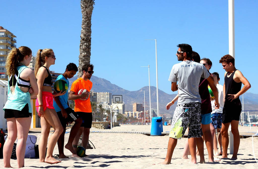 Learn Spanish & Play Volleyball Summer Camps for Teens