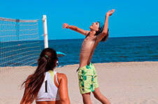 Thumbnail beach volleyball students in Alicante.